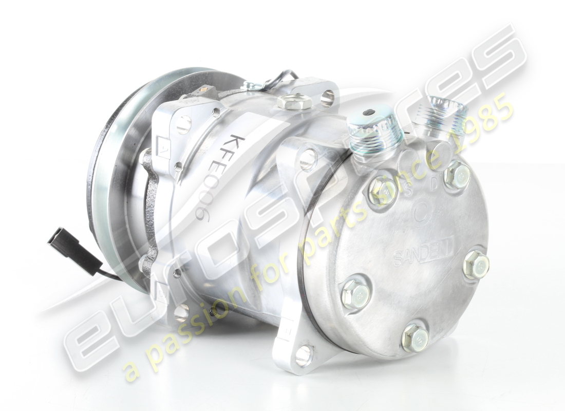 NEW OE A/C COMPRESSOR. PART NUMBER 147895 (3) new oe a/c compressor. part number 147895 (3)