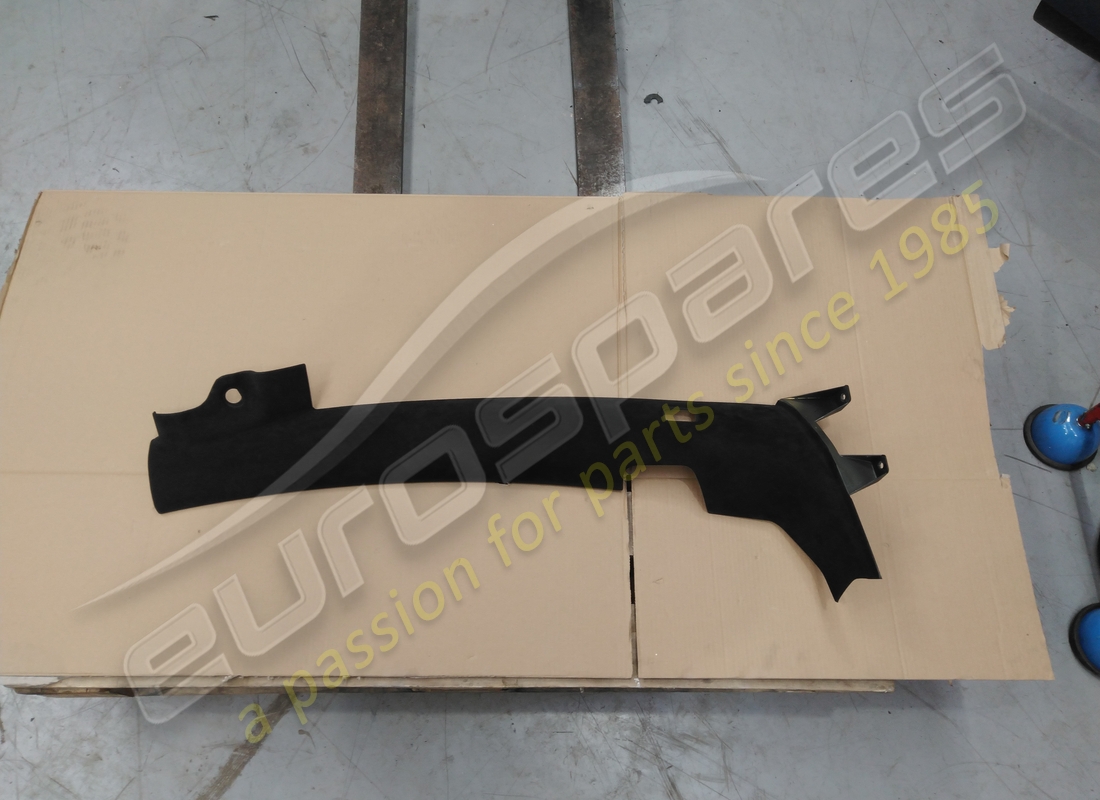 used lamborghini trim panel,pillar. part number 476867352b (2)