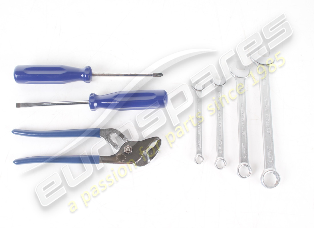 used maserati tools set. part number 389801003 (2)