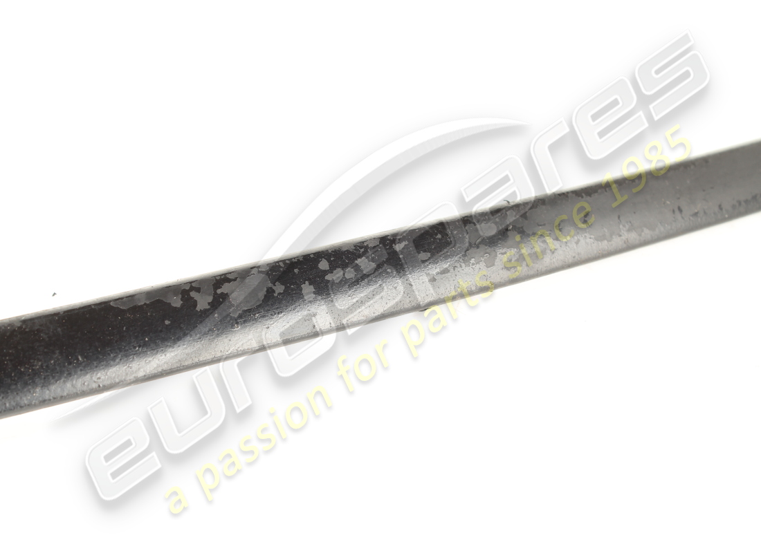 used ferrari front screen moulding set. part number 60998800 (2)