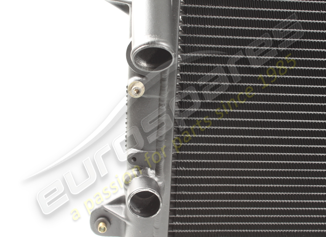 reconditioned lamborghini rh coolant radiator. part number 001735034 (3)