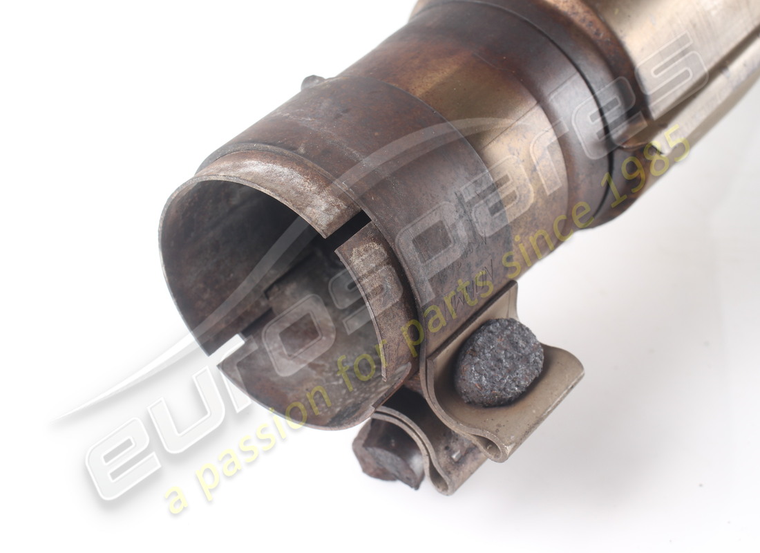 USED FERRARI RH REAR EXTENSION. PART NUMBER 325601 (6) used ferrari rh rear extension. part number 325601 (6)