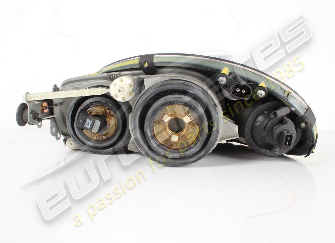used ferrari rh lamp assembly rhd giallo modena. part number 72001370 (5)