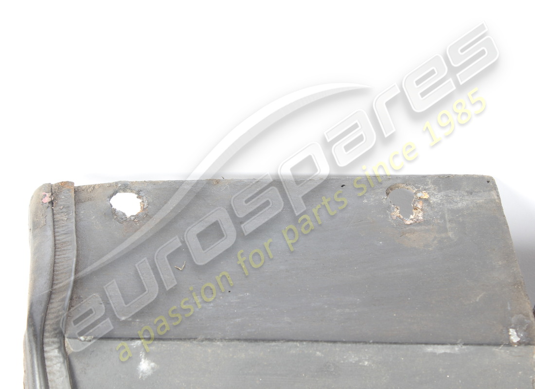 used ferrari lh gravel guard gtb. part number 61849800 (3)