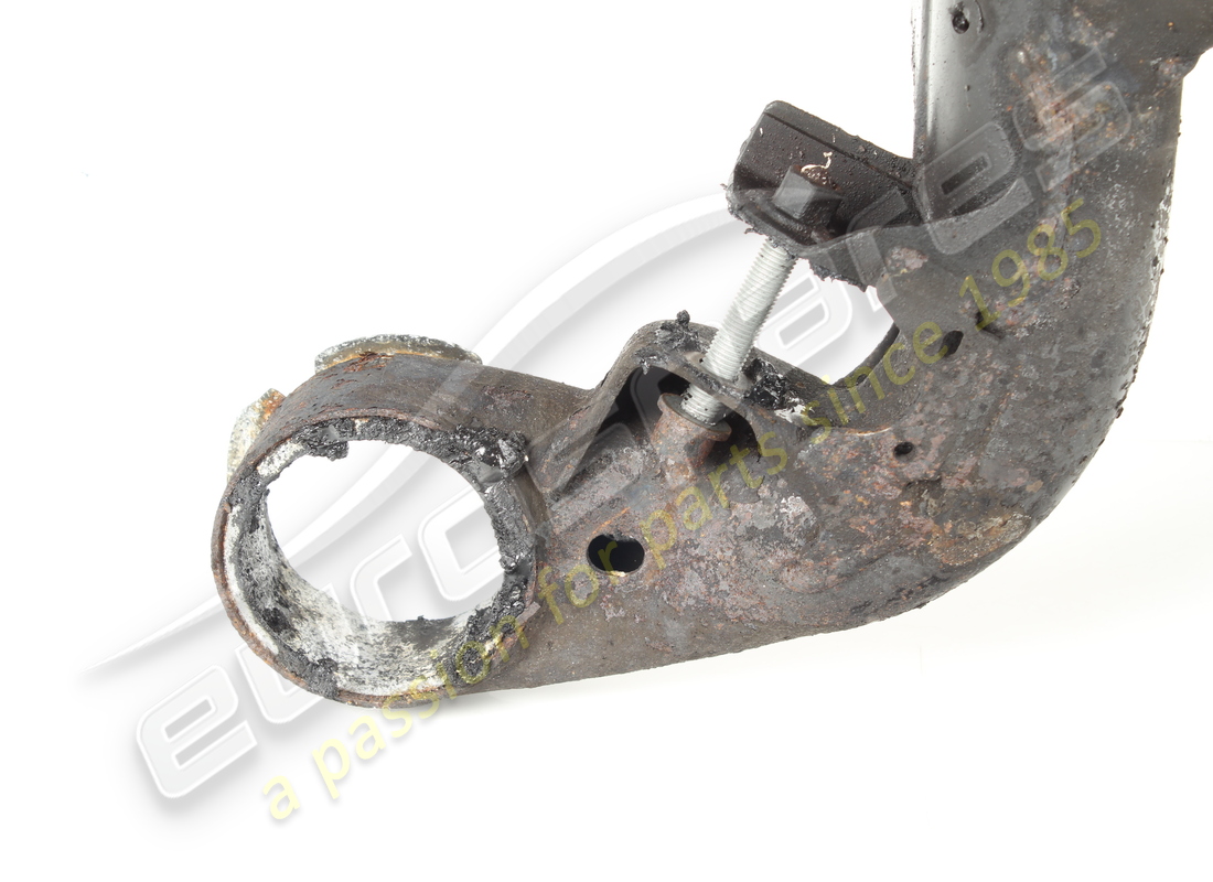 damaged lamborghini subframe lg4.2. part number 4m0505235ca (4)
