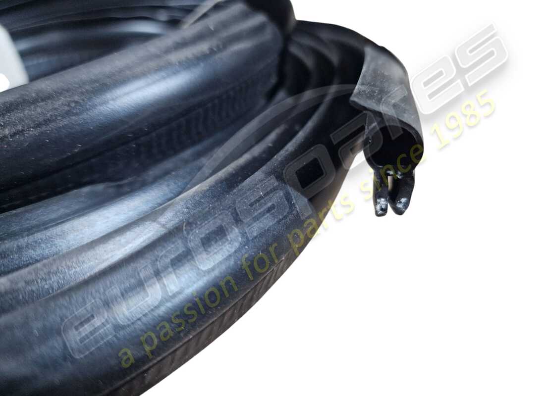 NEW EUROSPARES REAR ENGINE COVER SEAL RUBBER. PART NUMBER EAP1467507 (1) new eurospares rear engine cover seal rubber. part number eap1467507 (1)