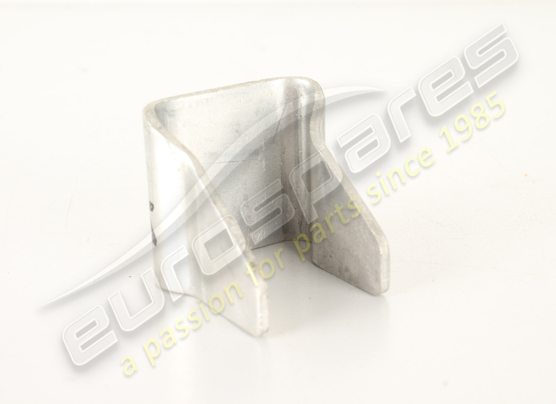 new ferrari upper front connector elemen. part number 84556700 (1)
