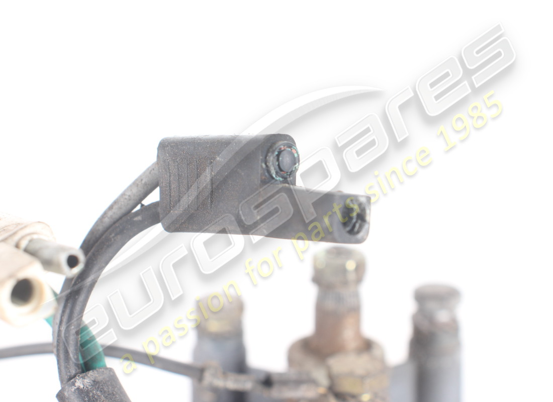 USED FERRARI HEADLIGHT LIFTING MOTOR. PART NUMBER 172534 (7) used ferrari headlight lifting motor. part number 172534 (7)