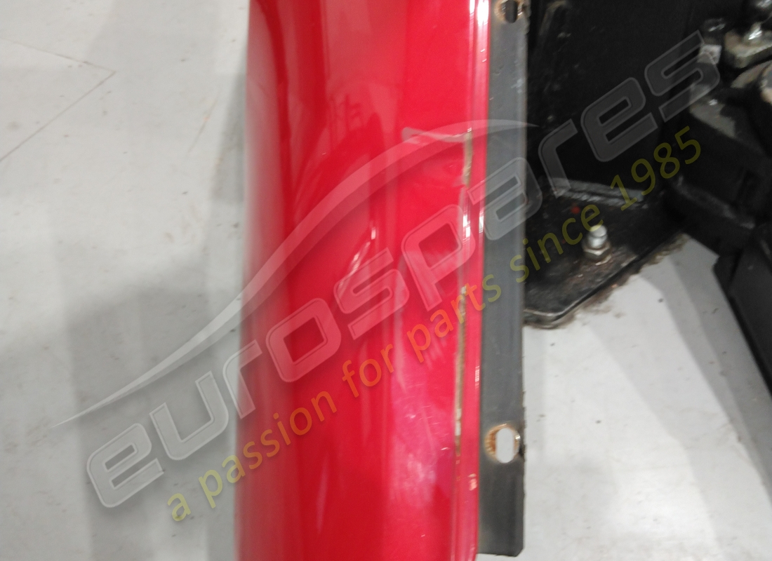 damaged ferrari complete rh front fender. part number 63962100 (3)