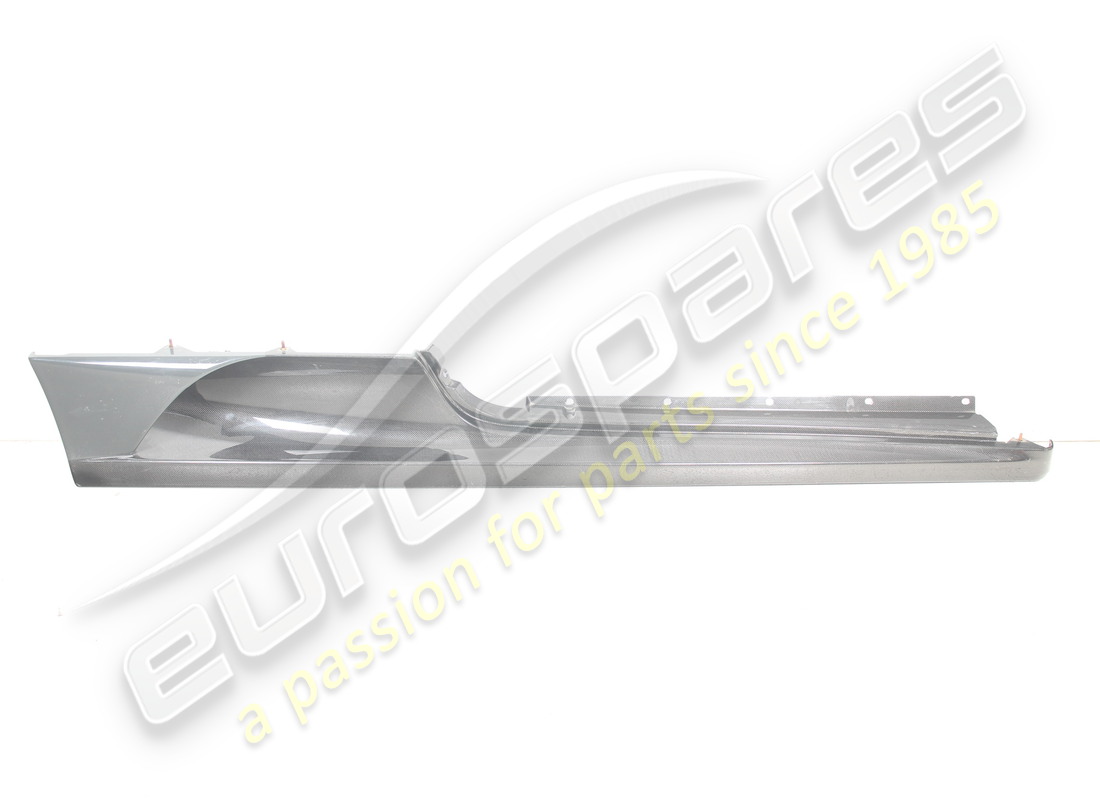 USED Ferrari RH UNDERDOOR TRIM . PART NUMBER 80842700 (1)