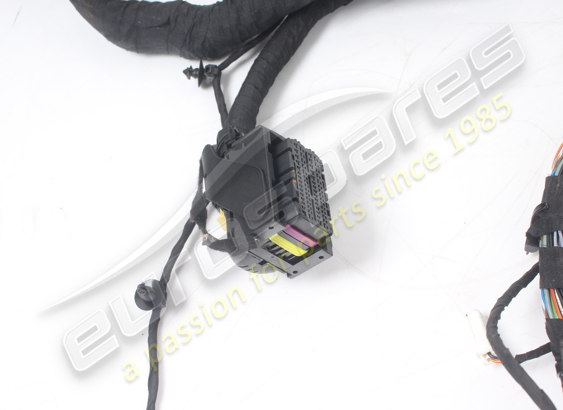 used ferrari passenger compartment cable. part number 786676 (2)