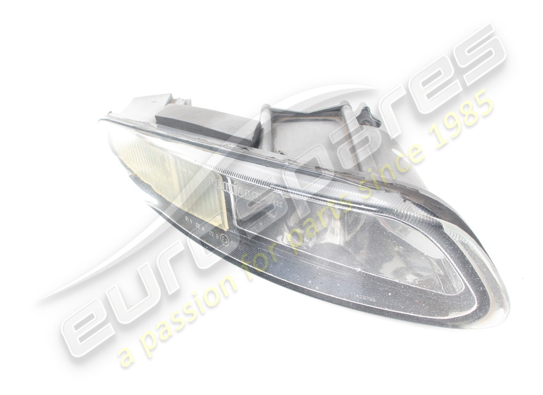 USED MASERATI RH FOG LIGHT. PART NUMBER 383100114 (2) used maserati rh fog light. part number 383100114 (2)