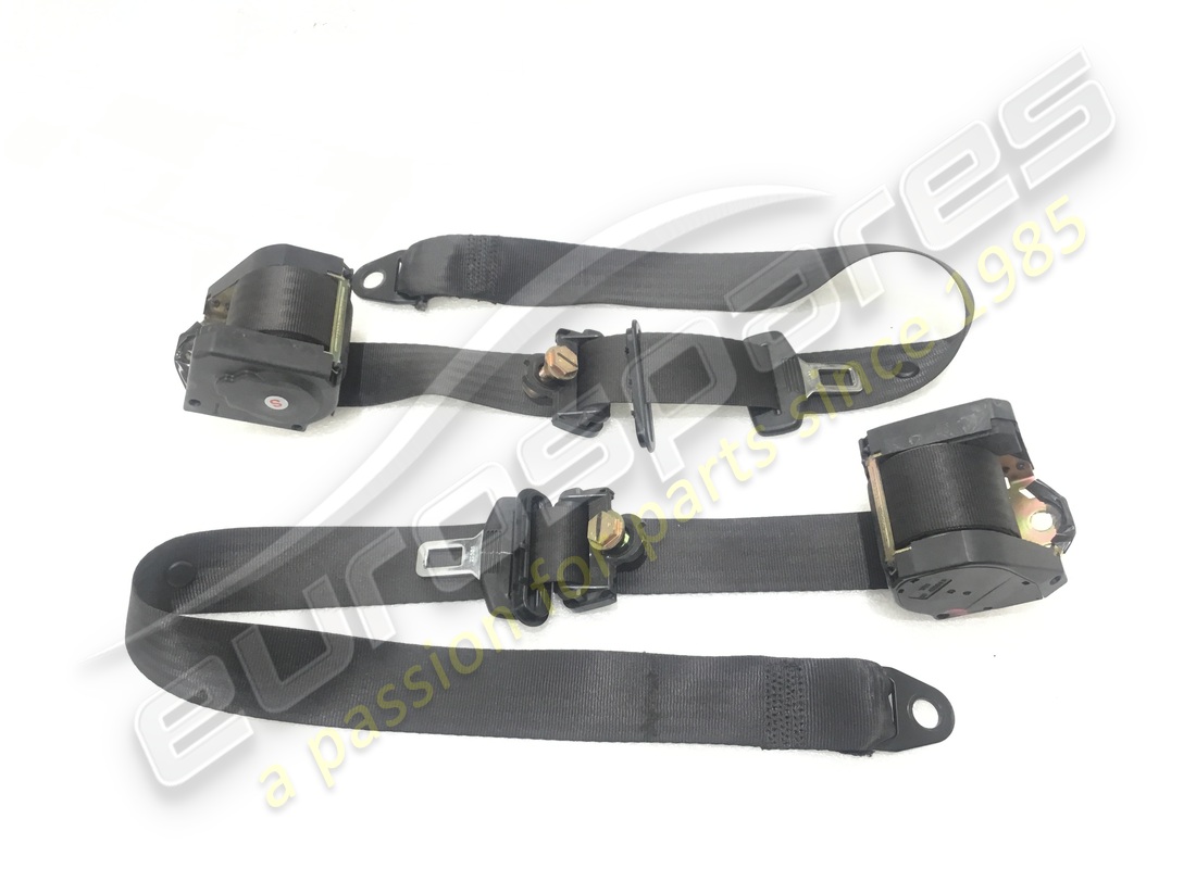 used ferrari seat belt set. part number 64929500 (1)