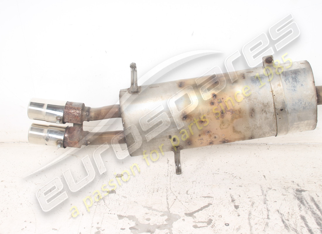 used maserati rear lh silencer. part number 379005109 (2)