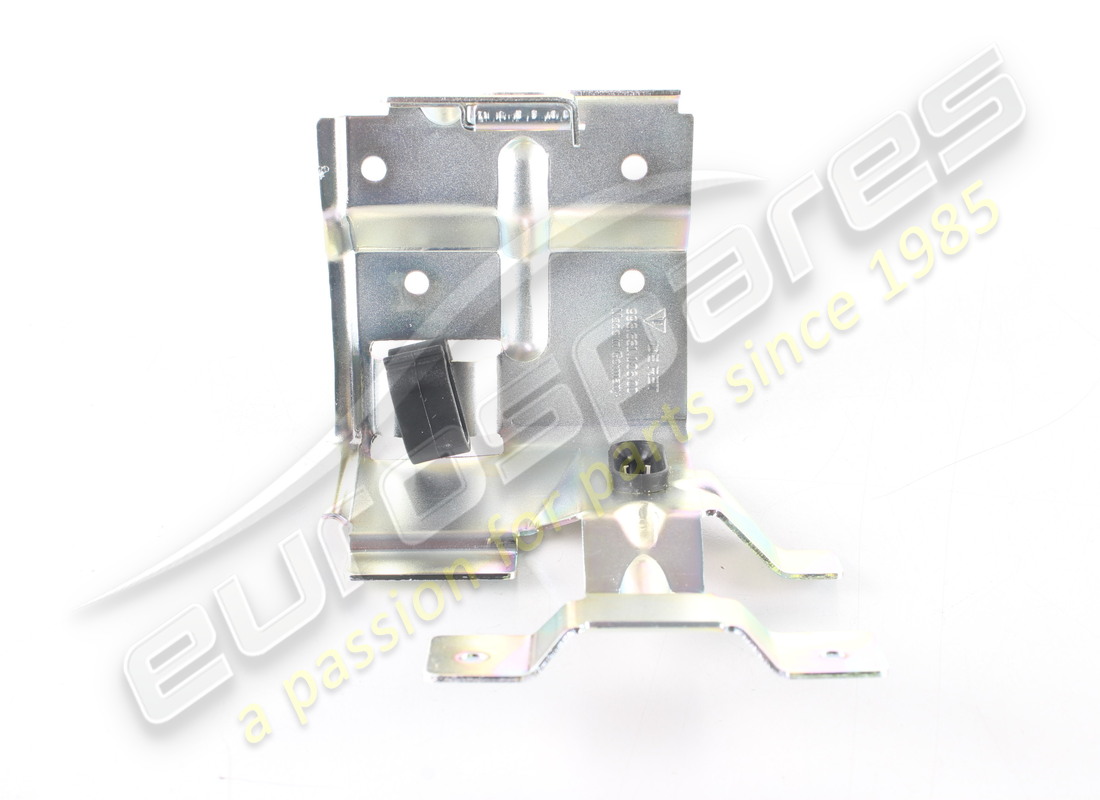 new porsche bracket. part number 99363110600 (2)