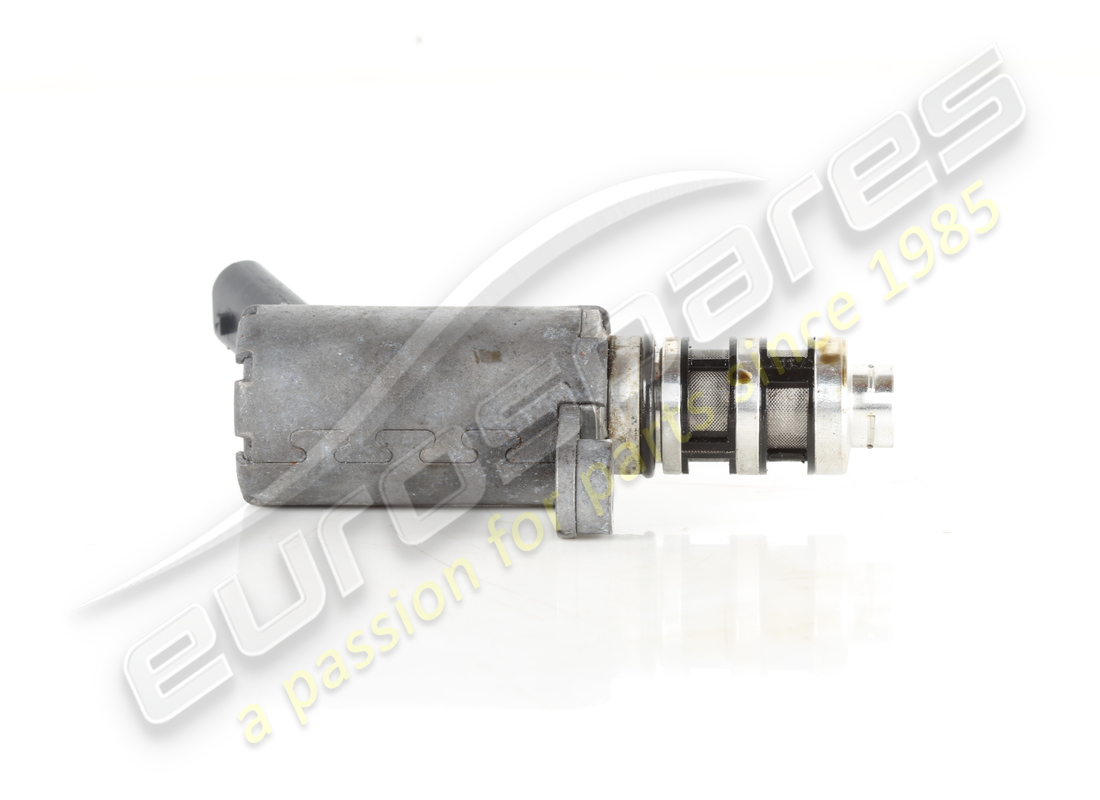 USED LAMBORGHINI CONTROL VALVE. PART NUMBER 06M115393D (1) used lamborghini control valve. part number 06m115393d (1)