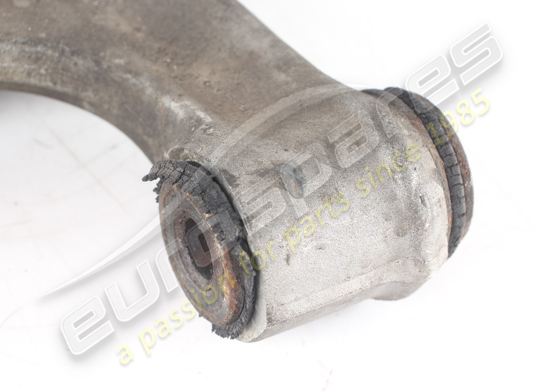 USED MASERATI LOWER RH SUSPENSION ARM. PART NUMBER 386600016 (4) used maserati lower rh suspension arm. part number 386600016 (4)