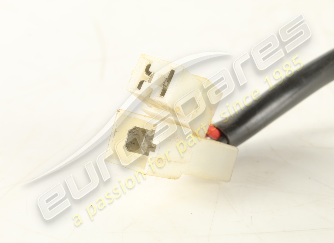 used ferrari switch. part number 118277 (3)