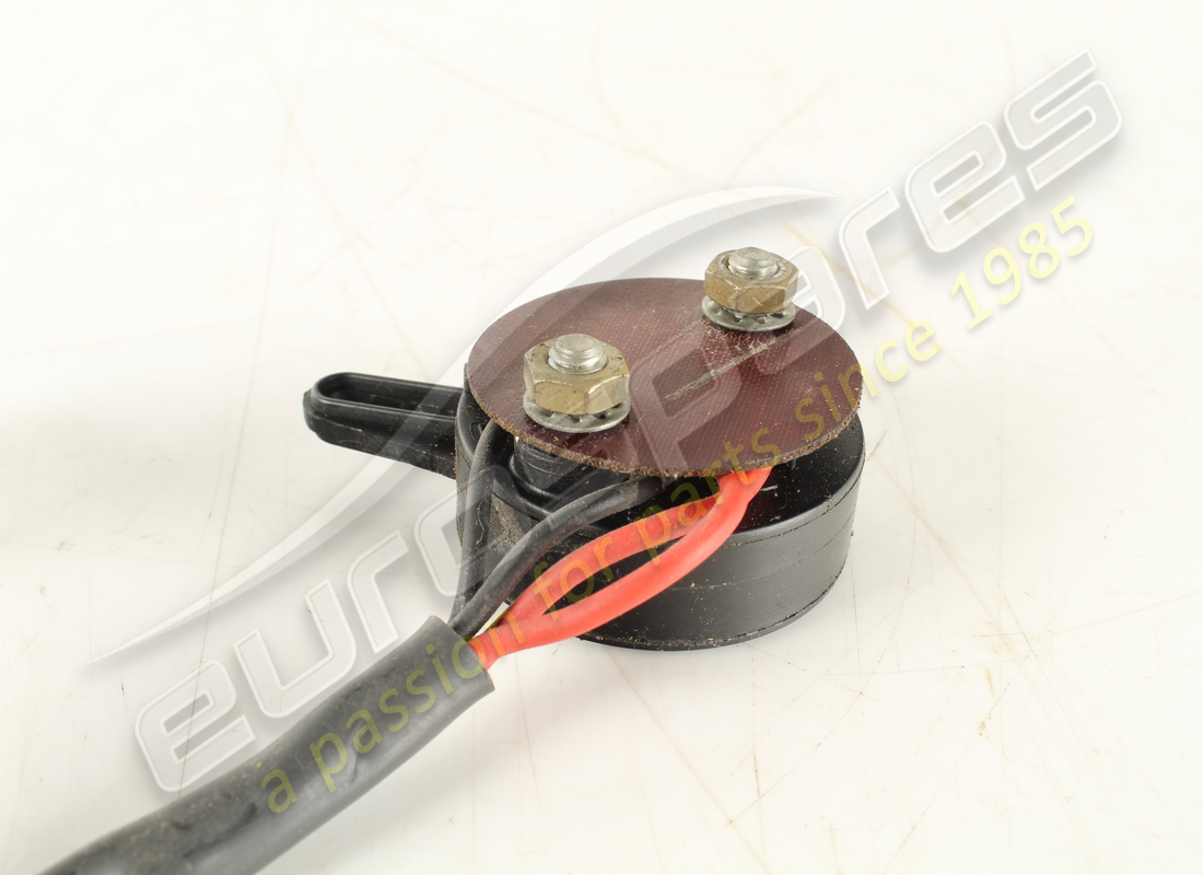 used ferrari switch. part number 118277 (2)