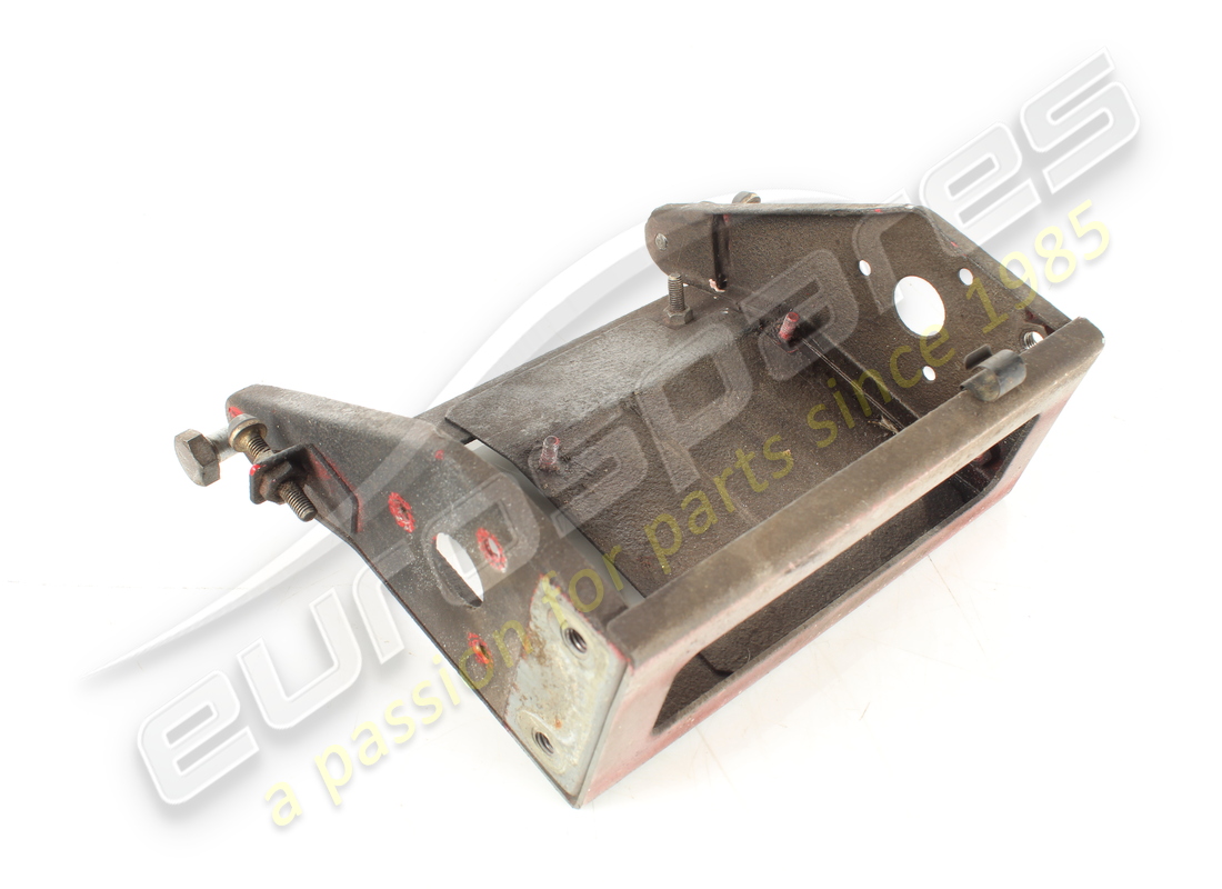 used ferrari head lamp bracket. part number 62342300 (6)