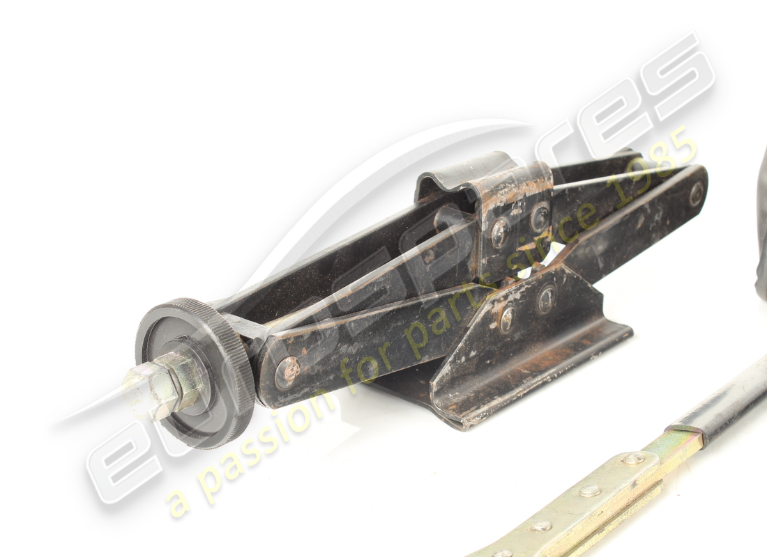 USED FERRARI TOOL KIT. PART NUMBER 138884 (2) used ferrari tool kit. part number 138884 (2)