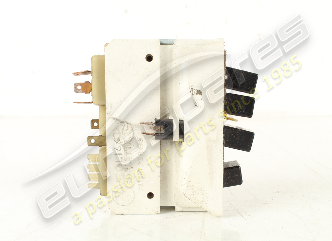 USED Ferrari AIR CONDITIONING PUSH BUTTON UNIT RHD . PART NUMBER 61131300 (1)
