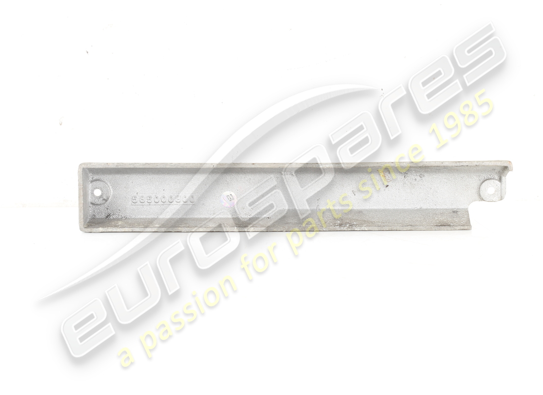 used maserati rh upper coil cover. part number 585000860 (3)