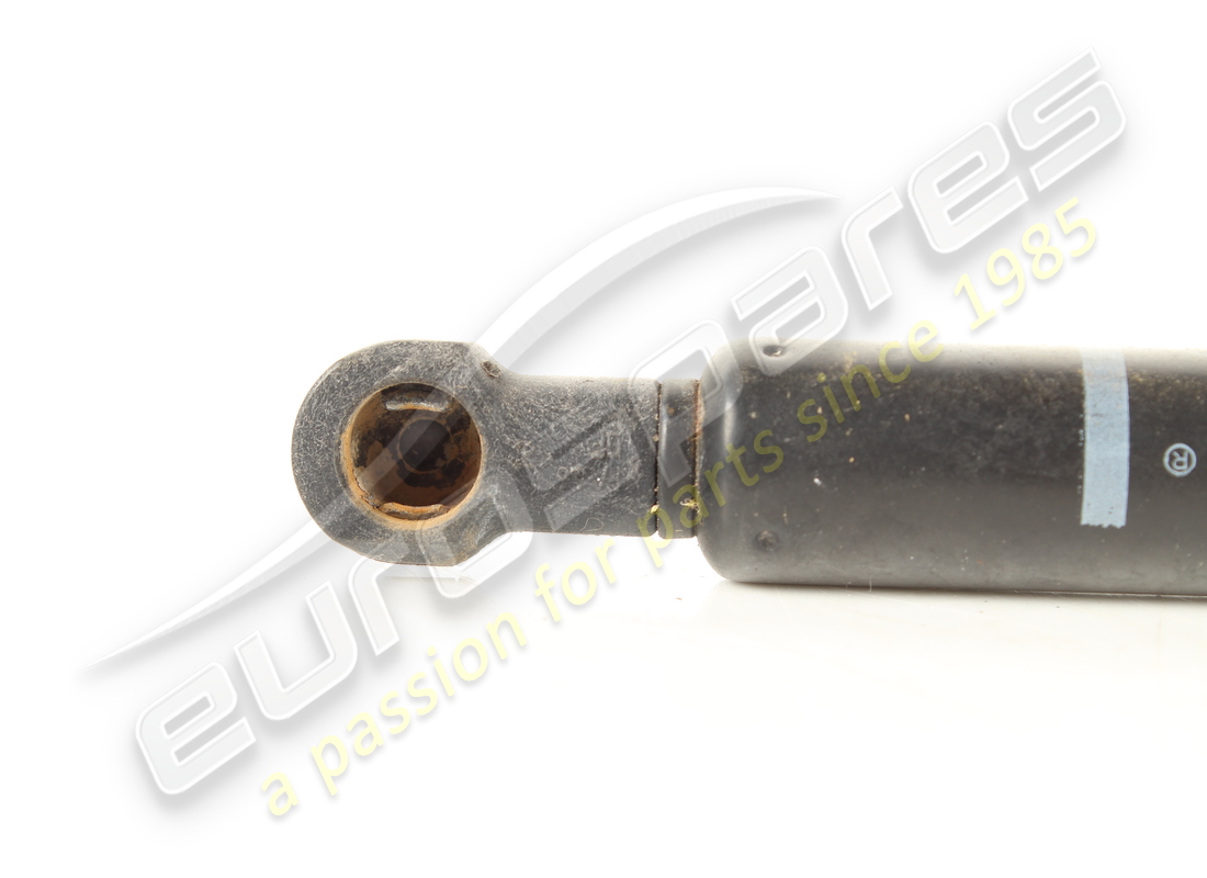 USED MASERATI GAS STRUT FOR LUGG.COMP.LID. PART NUMBER 384700118 (2) used maserati gas strut for lugg.comp.lid. part number 384700118 (2)