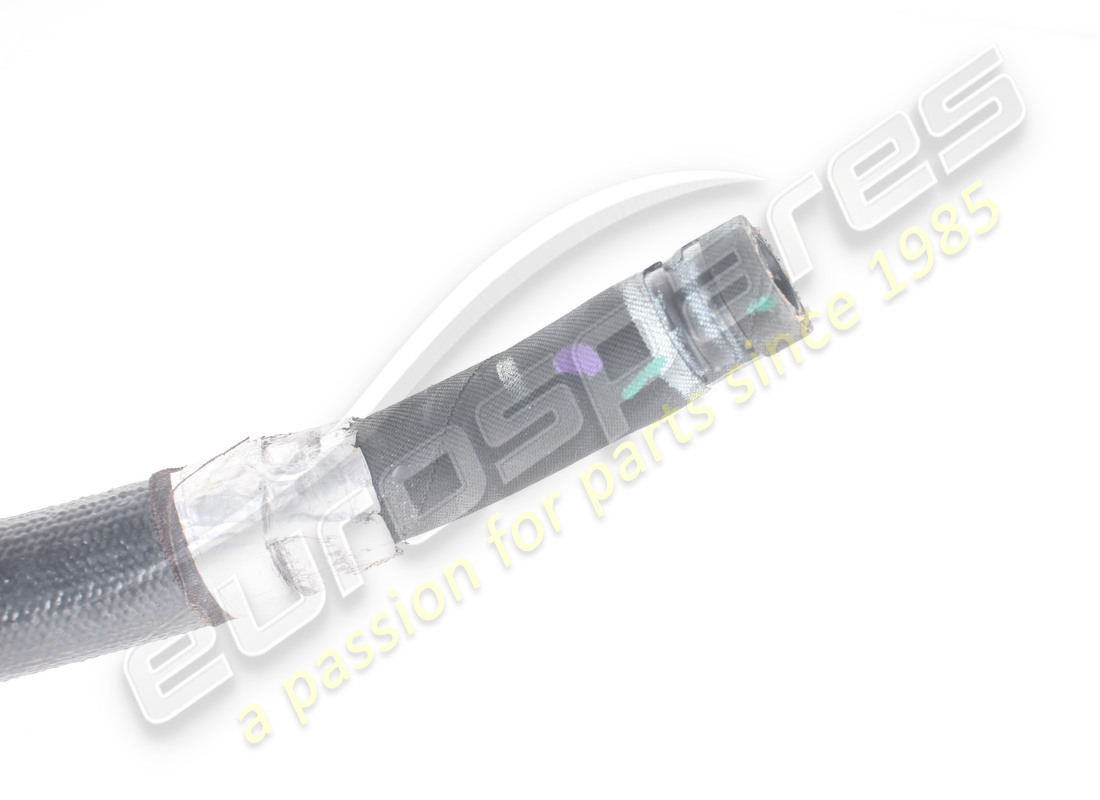 USED FERRARI PIPE FROM UNDERBODY TO RESER. PART NUMBER 315061 (3) used ferrari pipe from underbody to reser. part number 315061 (3)