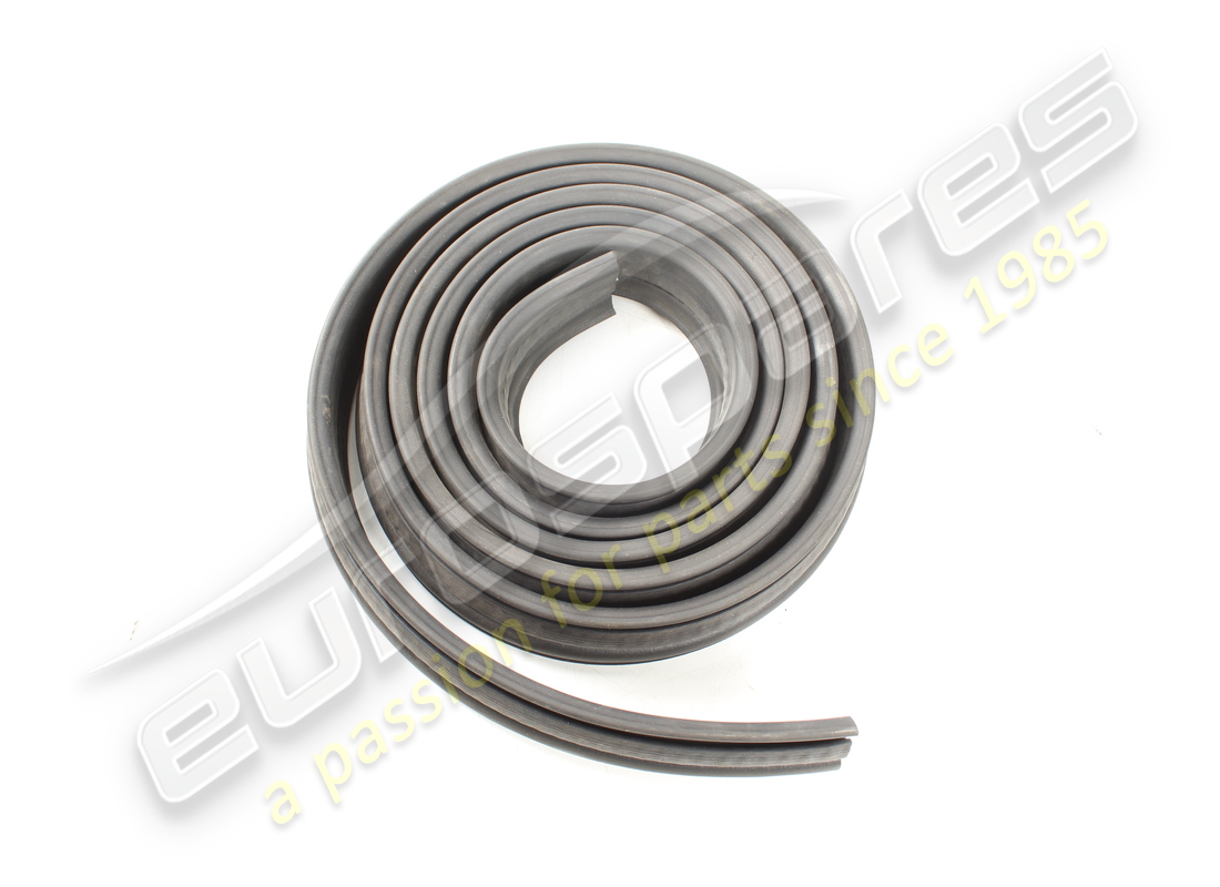 new ferrari boot rubber. part number 63874300 (1)