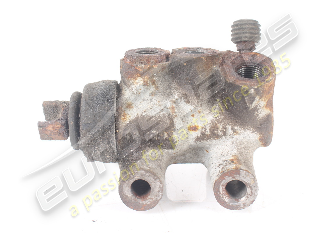USED MASERATI BRAKE PROPORTION VALVE. PART NUMBER 367402336 (5) used maserati brake proportion valve. part number 367402336 (5)