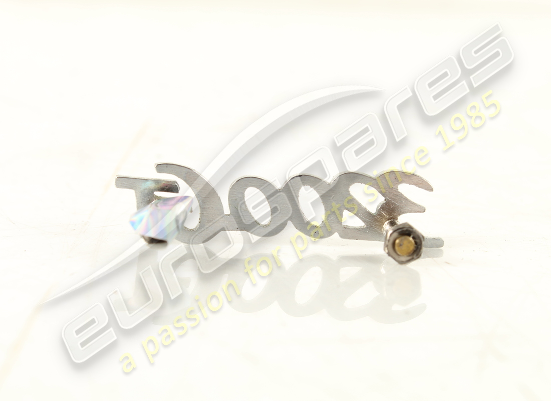 USED MASERATI 3200GT EMBLEM. PART NUMBER 382300840 (2) used maserati 3200gt emblem. part number 382300840 (2)