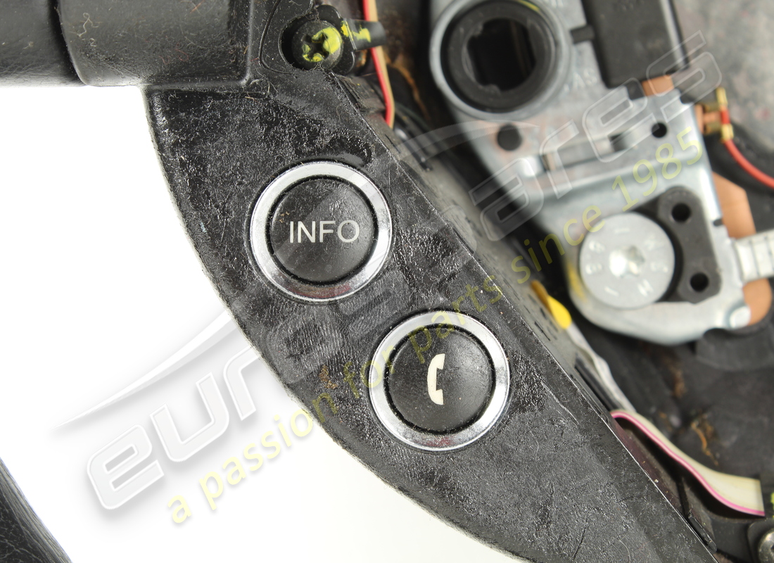 USED MASERATI STEERING WHEEL BLACK. PART NUMBER 981340100 (3) used maserati steering wheel black. part number 981340100 (3)