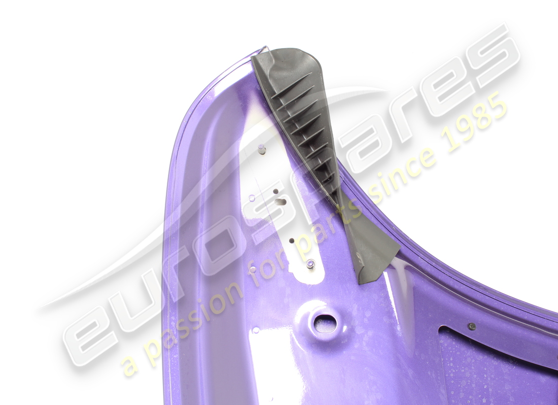 DAMAGED FERRARI COFANO ANTERIORE COMPLETE SEMILAV. PART NUMBER 985952573 (8) damaged ferrari cofano anteriore complete semilav. part number 985952573 (8)