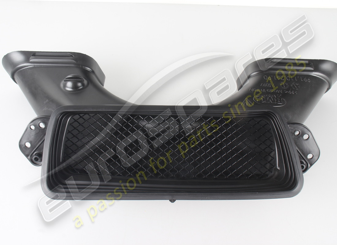 new porsche air duct. part number 99111026190 (1)