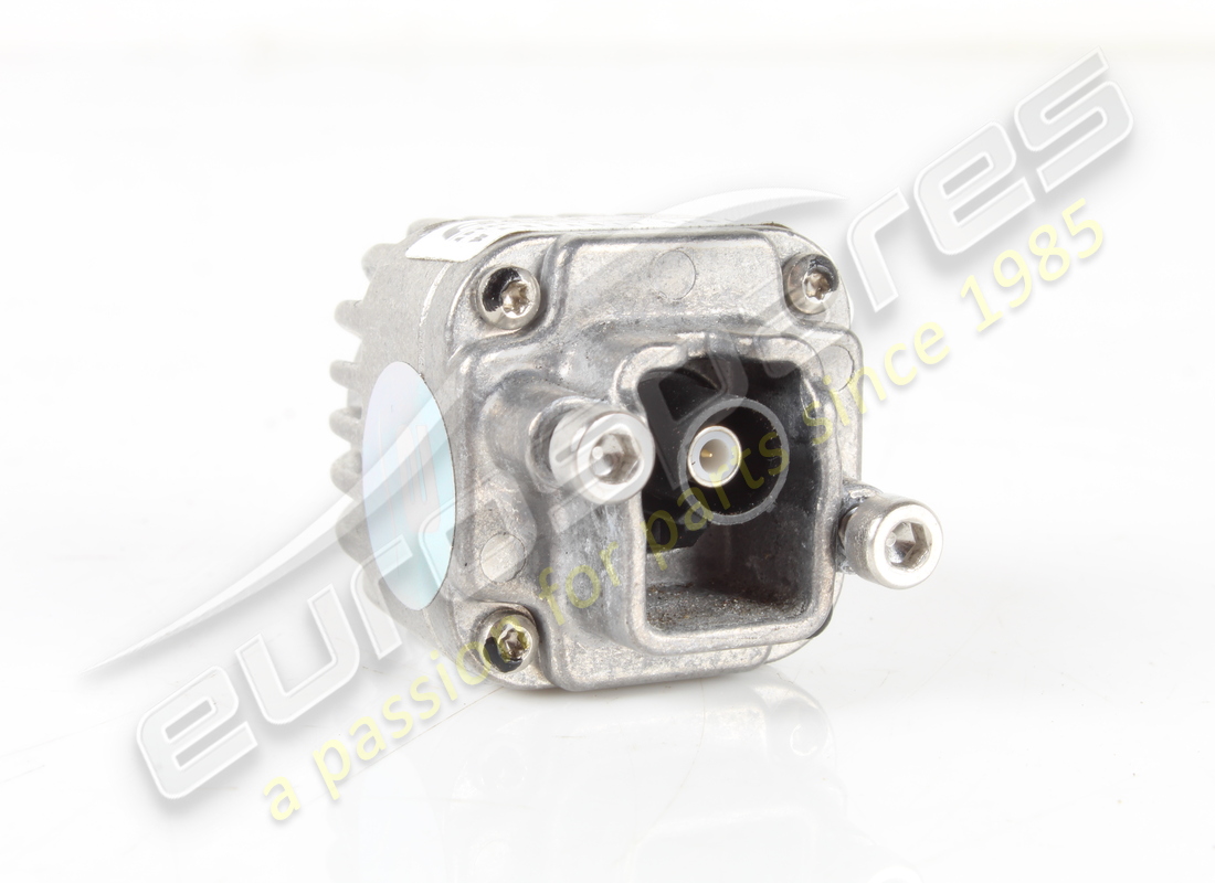 used ferrari surround camera. part number 818615 (3)