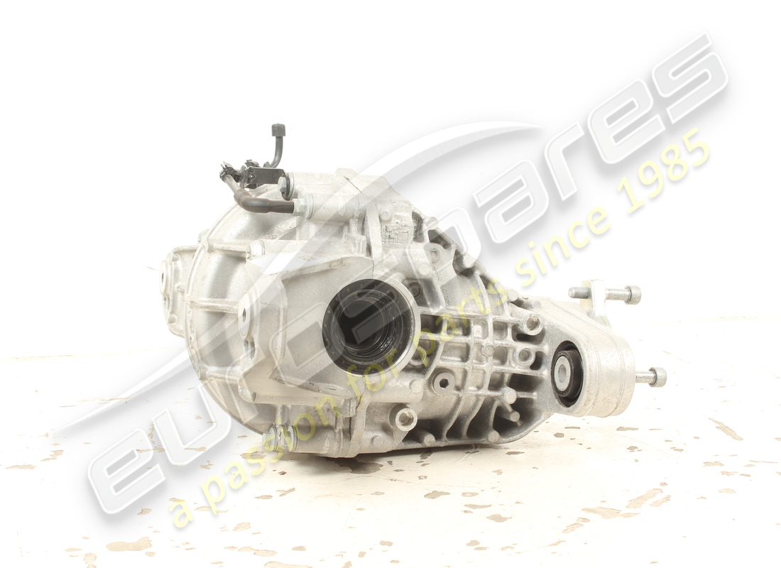 used maserati differential. part number 675001856 (2)