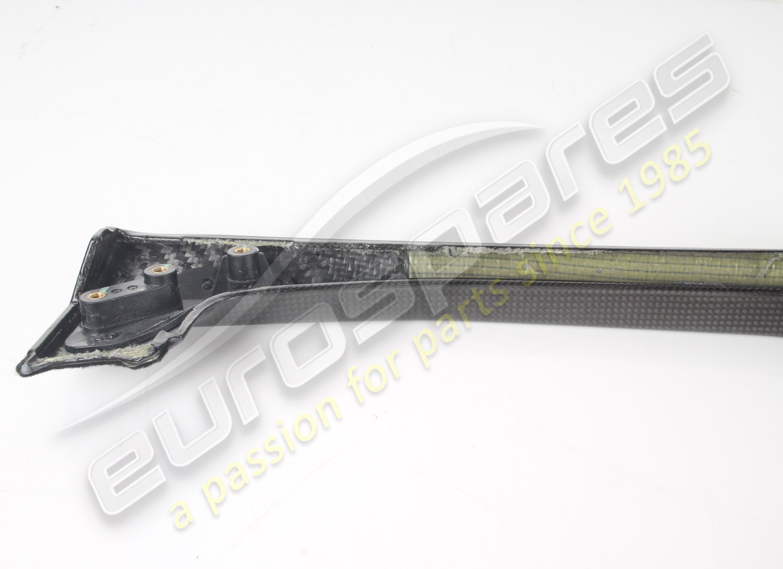 used ferrari mobiletto ant. sup.sx carbon. part number 765883 (5)