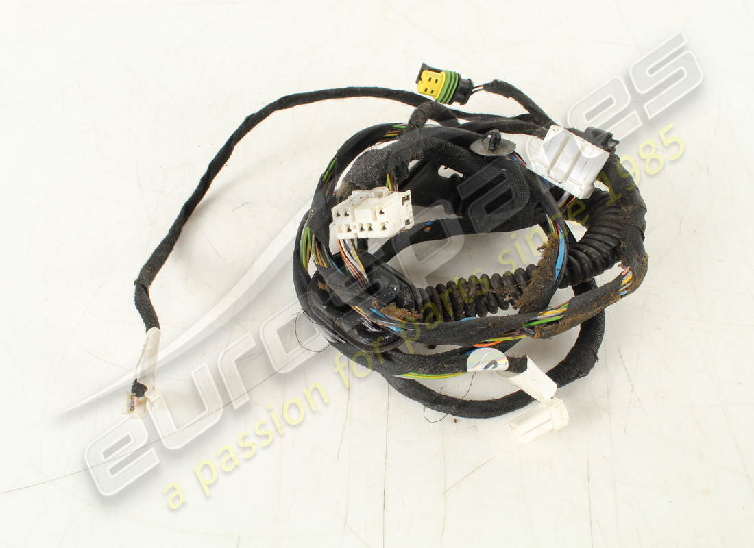 used maserati trunk hood bonnet cable. part number 231400 (1)