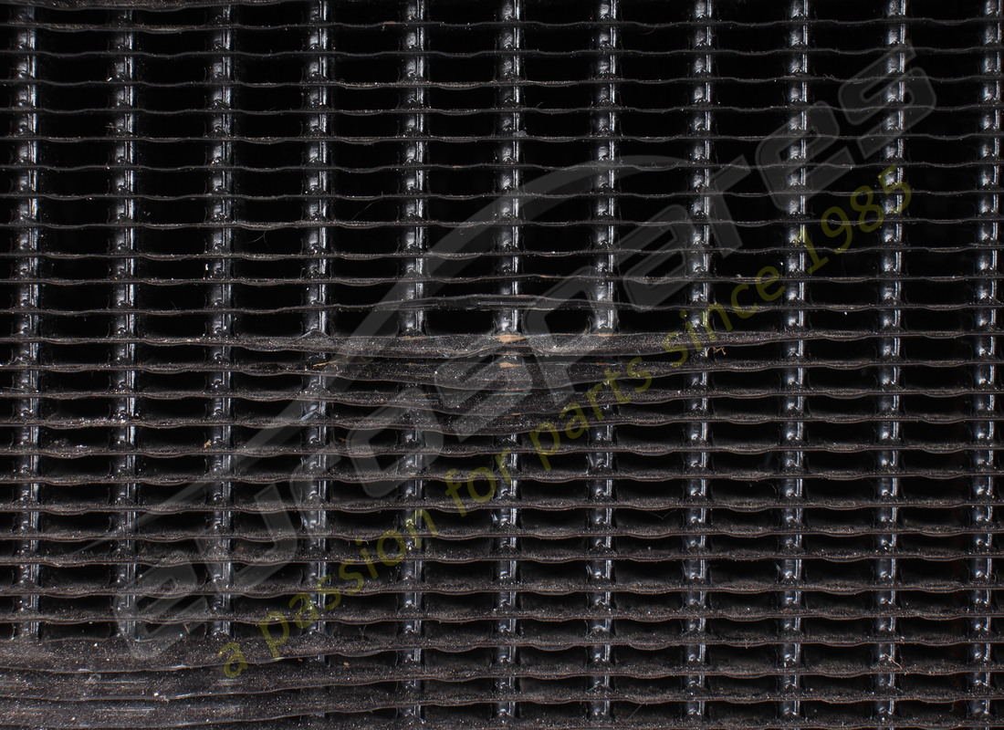 USED FERRARI WATER RADIATOR. PART NUMBER 126879 (6) used ferrari water radiator. part number 126879 (6)