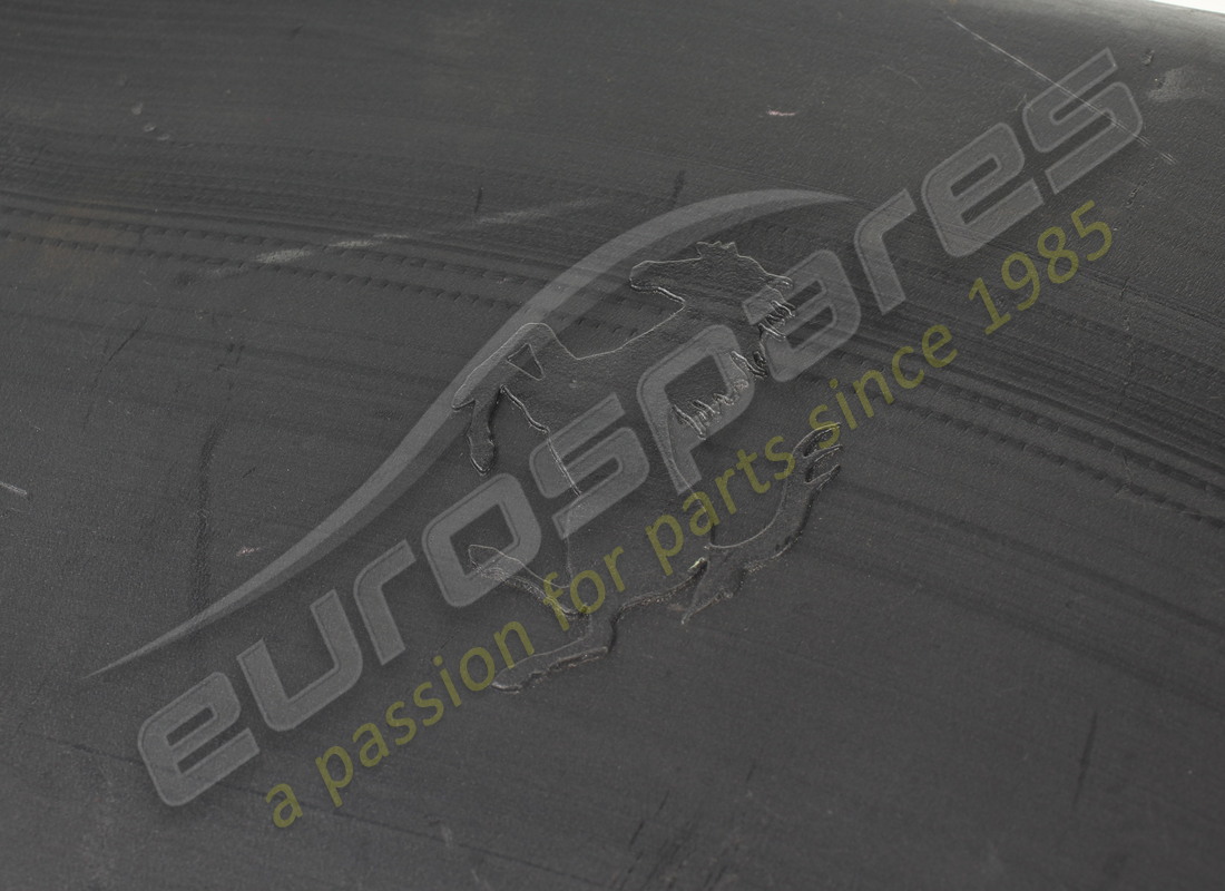 USED FERRARI WATER RESERVOIR. PART NUMBER 61768800 (2) used ferrari water reservoir. part number 61768800 (2)