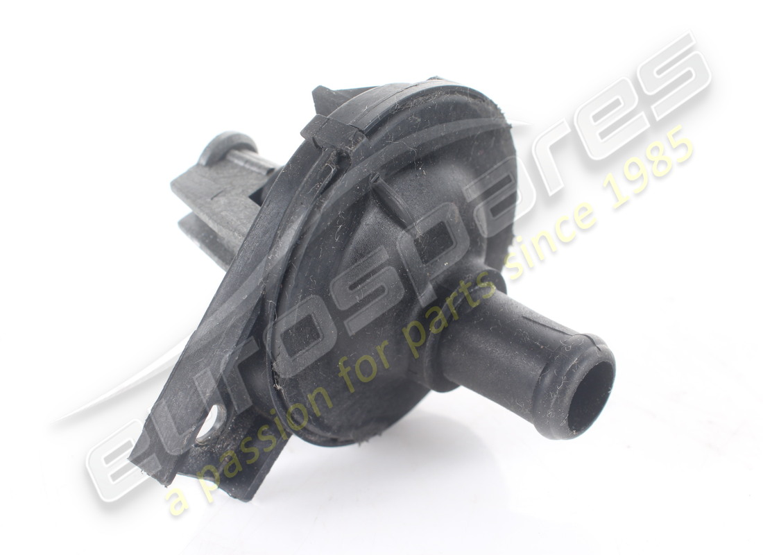 USED FERRARI HEATER VALVE. PART NUMBER 126324 (2) used ferrari heater valve. part number 126324 (2)