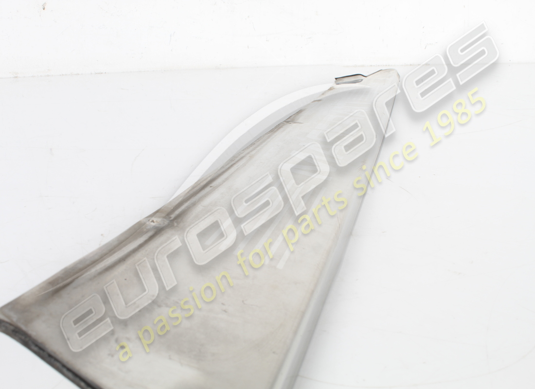 USED MASERATI FRONT RH CHROMED KICKPLATE. PART NUMBER 378305312 (3) used maserati front rh chromed kickplate. part number 378305312 (3)