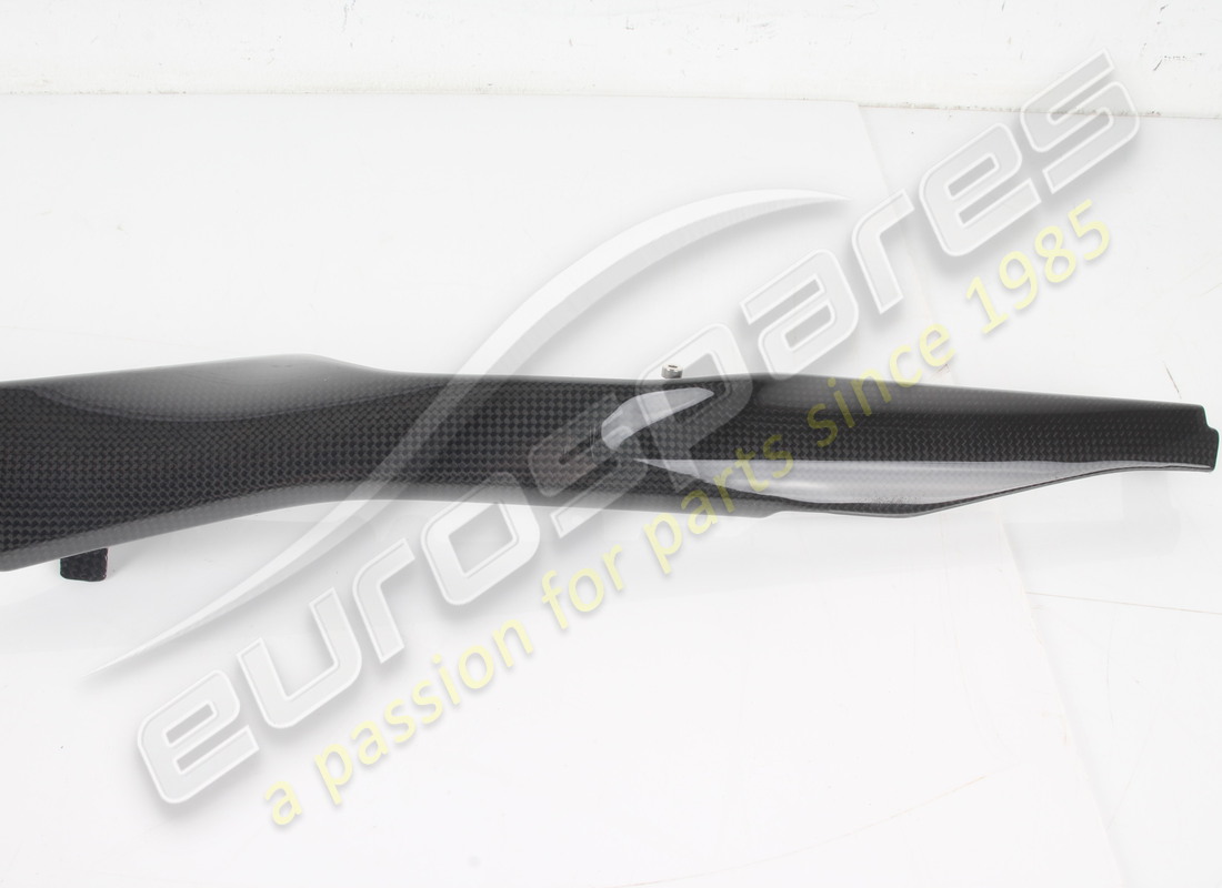 used ferrari mobiletto ant. sup.sx carbon. part number 765883 (3)