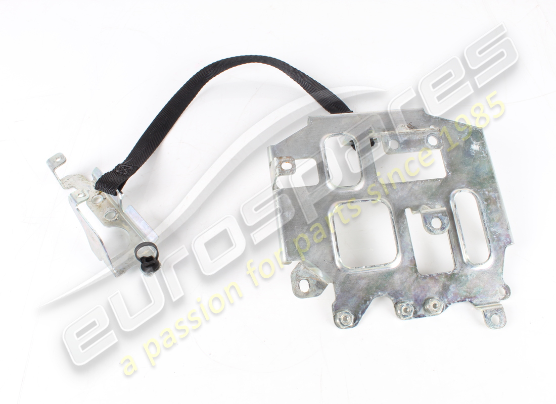 USED Ferrari STAFFA FIX BATTERIA 12V PIOM . PART NUMBER 950263 (1) USED Ferrari STAFFA FIX BATTERIA 12V PIOM . PART NUMBER 950263 (1)