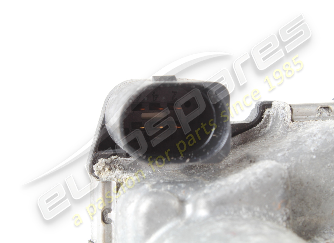 used ferrari throttle body. part number 329966 (3)