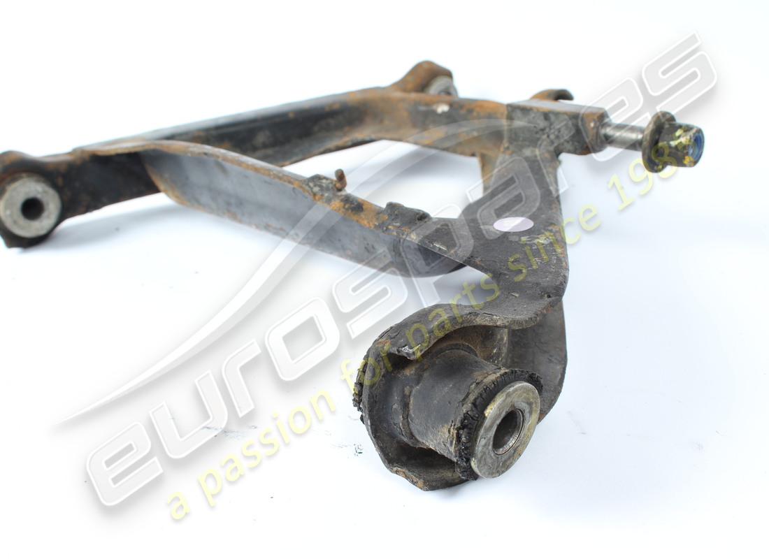 used ferrari rh rear suspension lower lever lhd part number 127868 (2)