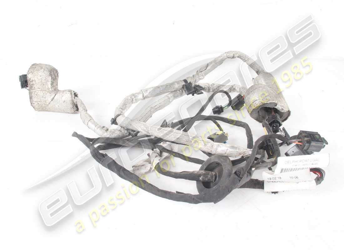 USED Ferrari REAR BUMPER CABLE . PART NUMBER 335084 (1) USED Ferrari REAR BUMPER CABLE . PART NUMBER 335084 (1)