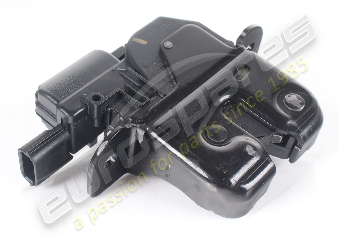 USED FERRARI ELECTRIC LOCK WITH LEVER AND MEMORY. PART NUMBER 85051400 (6) used ferrari electric lock with lever and memory. part number 85051400 (6)