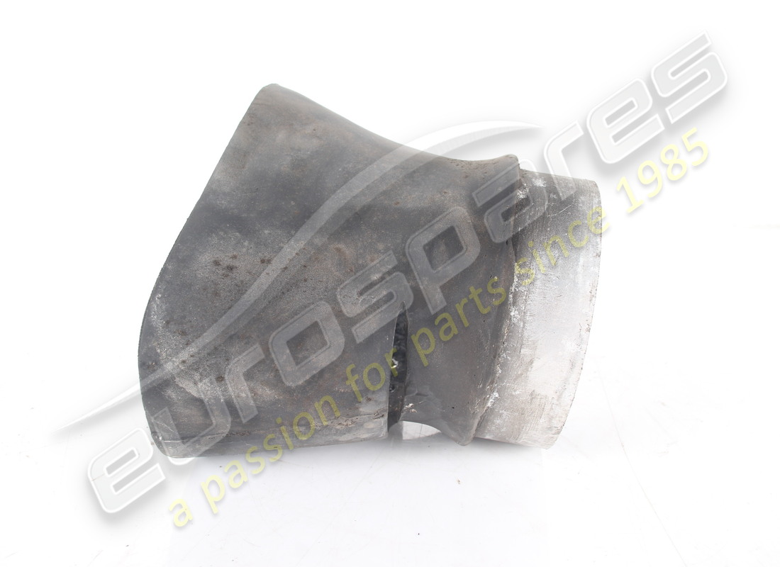 used ferrari lh air duct. part number 62432400 (3)